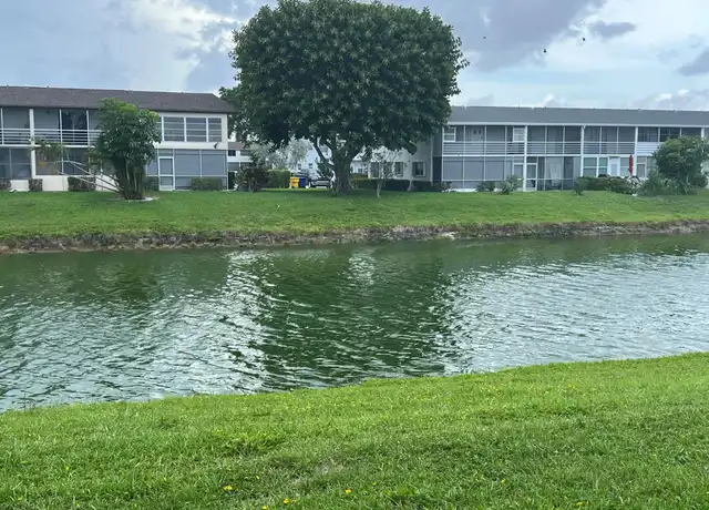 Property at 80 Berkshire D Unit D, West Palm Beach, FL, 33417, 1 bed, 1 bath, [object Object]