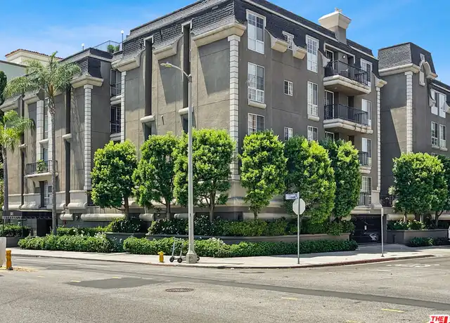 Property at 585 N Rossmore Ave #402, Los Angeles, CA, 90004, 2 beds, 2 baths, [object Object]