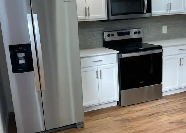 Property at 1910 S Palmetto Ave Unit 103, South Daytona, FL, 32119, 1 bed, 1 bath, [object Object]