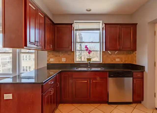 Property at 5726 N Mozart St Apt 2A, Chicago, IL, 60659, 2 beds, 2 baths, [object Object]