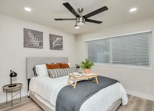 Photo of 400 Canal St, San Rafael, CA 94901