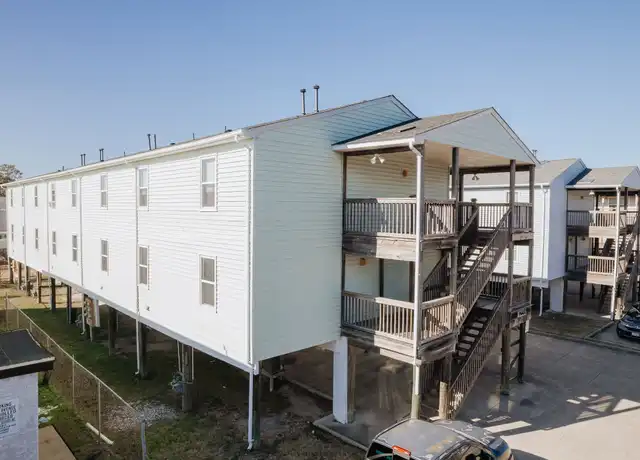 Property at 9607 20th Bay St Unit 5, Norfolk, VA, 23518, 2 beds, 1 bath, [object Object]