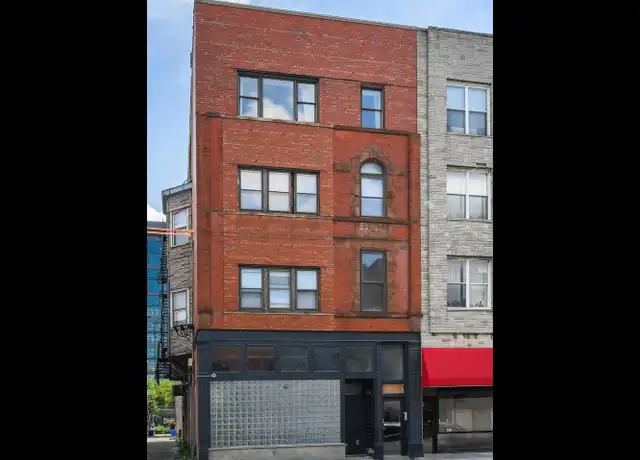 Property at 1115 W Grand Ave Unit 4, Chicago, IL, 60642, 2 beds, 2 baths, [object Object]