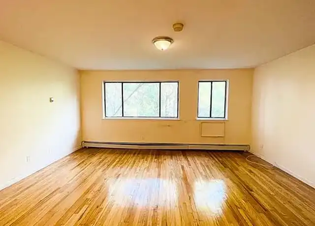 Property at 67 Cooper St Unit 3A, New York, NY, 10034, 2 beds, 1 bath, [object Object]