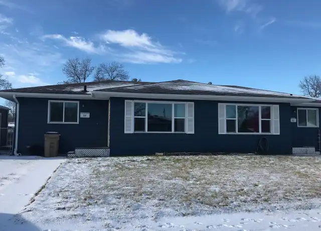Property at 117 20th St NW, Minot, ND, 58703, 2 beds, 1 bath, [object Object]