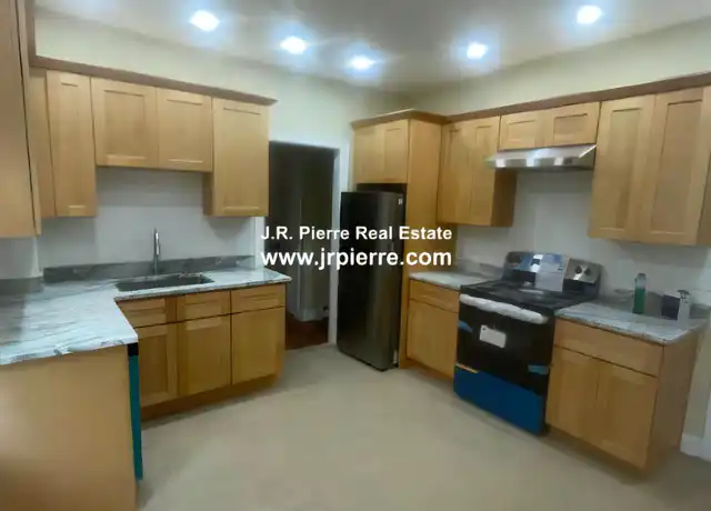 Property at 58 Clark St Unit 1, Malden, MA, 02148, 1 bed, 1 bath, [object Object]