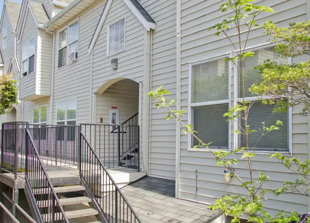 Property at 329 SW Whitaker St Unit 14, Portland, OR, 97239, 3 beds, 2 baths, [object Object]