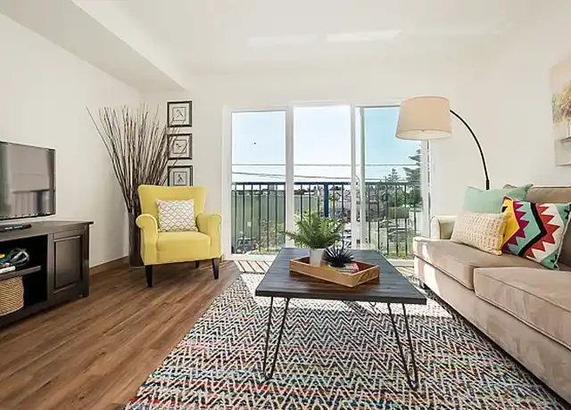 Property at Junction Flats and Landing - 4417 42nd Ave SW, Seattle, WA, 98116, 0 beds, 1 bath, [object Object]
