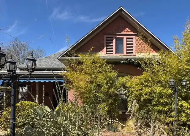 Property at 423 Walter St SE, Albuquerque, NM, 87102, 3 beds, 2 baths, [object Object]