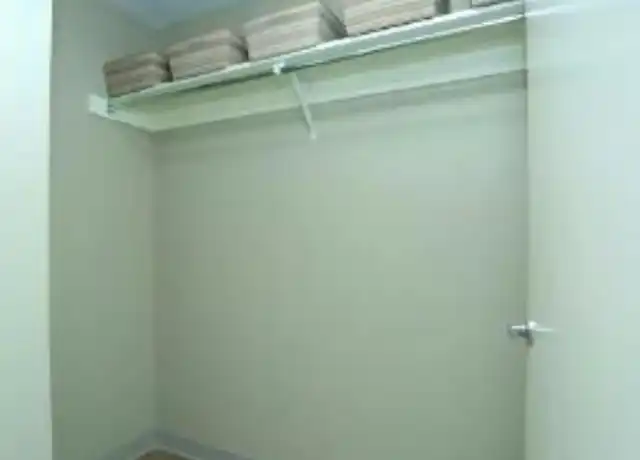 Property at 5505 N Brookline Ave, Oklahoma City, OK, 73112, 1 bed, 1 bath, [object Object]