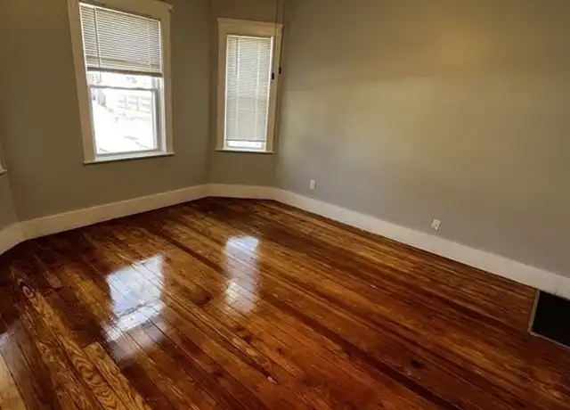 Property at 155 Essex St Unit 3, Malden, MA, 02148, 3 beds, 1 bath, [object Object]