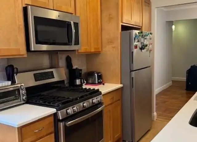 Property at 210 Martine Ave Unit 4K, White Plains, NY, 10601, 1 bed, 1 bath, [object Object]