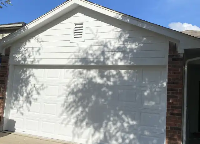 Property at 108 Fistral Dr, Hutto, TX, 78634, 3 beds, 2 baths, [object Object]