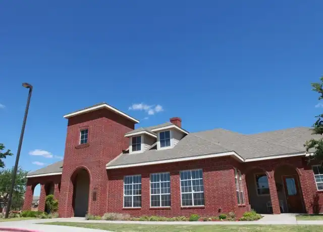 Property at 1600 W Clements St Unit 102, Odessa, TX, 79763, 2 beds, 1 bath, [object Object]