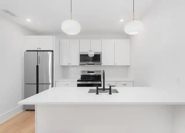 Property at Fox Point Landing - 180 George M Cohan Blvd, Providence, RI, 02903, 0-2 beds, 1 bath, [object Object]