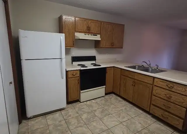 Property at 120-124 Patton St, Crestview, FL, 32539, 2 beds, 1 bath, [object Object]