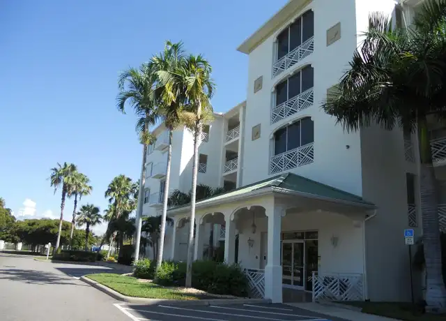 Property at 200 Harbor Walk Dr #322, Punta Gorda, FL, 33950, 3 beds, 2 baths, [object Object]