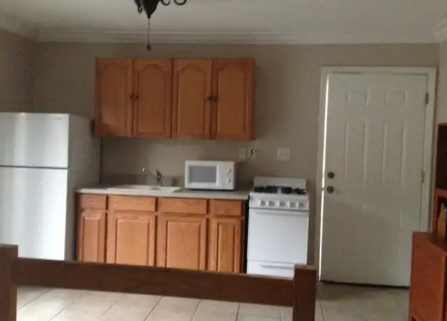 Property at 1937 Skyhill Pl, Escondido, CA, 92026, 0 beds, 1 bath, [object Object]
