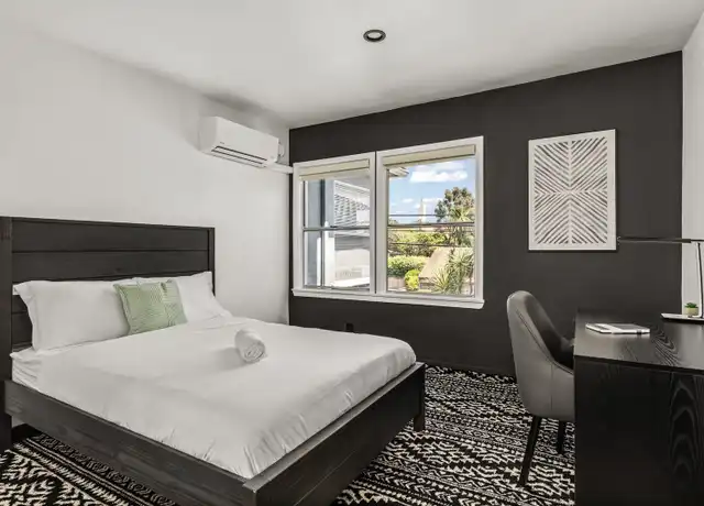 Property at 10799 Ohio Ave Rm 3 3, Los Angeles, CA, 90024, 4 beds, 3 baths, [object Object]