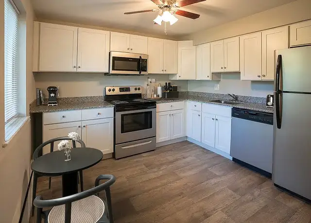 Photo of 743 Starr St, Phoenixville, PA 19460