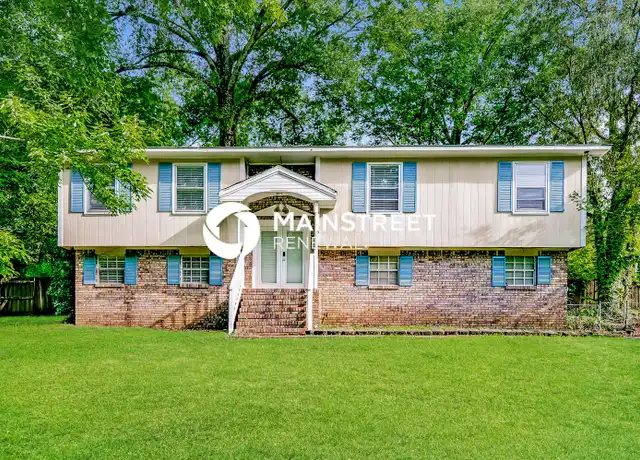 Property at 636 Cresap Cir NE, Birmingham, AL, 35215, 3 beds, 2 baths, [object Object]