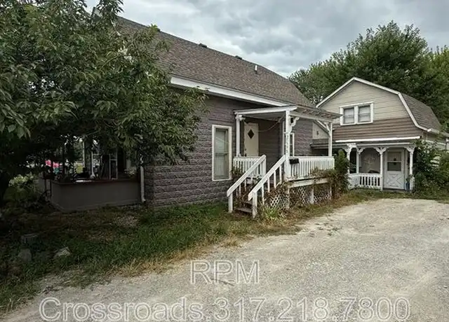 Property at 109 N Jefferson St Unit B, Brownsburg, IN, 46112, 1 bed, 1 bath, [object Object]