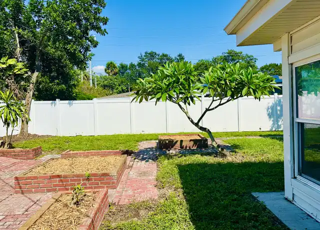 Property at 3533 Yardley Ave N, Saint Petersburg, FL, 33713, 2 beds, 1 bath, [object Object]