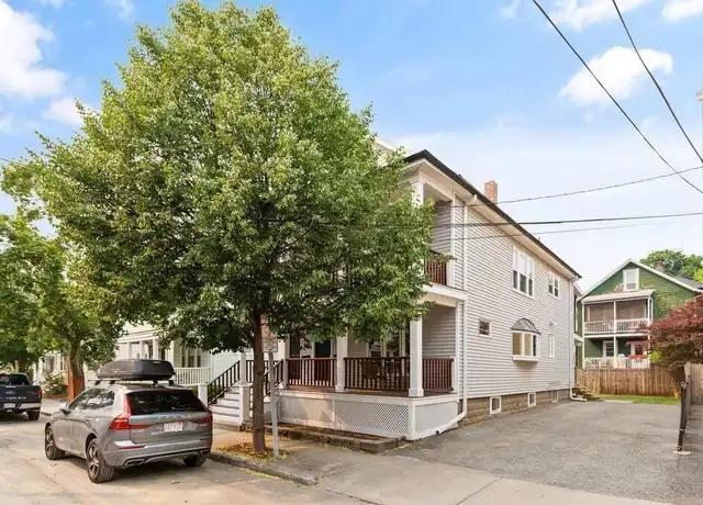 Property at 43 Sunset Rd Unit 43, Somerville, MA, 02144, 4 beds, 1 bath, [object Object]