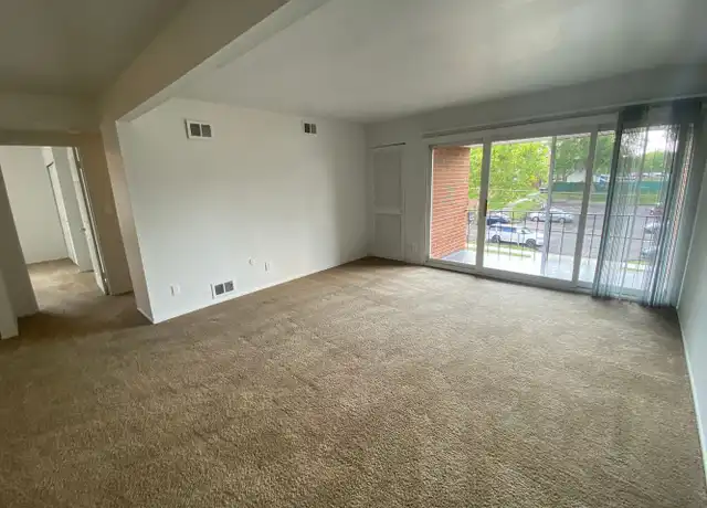 Property at 760 Jenness St Unit 31, Ypsilanti, MI, 48197, 2 beds, 1 bath, [object Object]