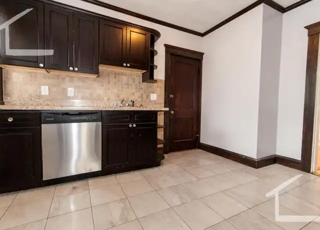Property at 8 Upcrest Rd, Boston, MA, 02135, 3 beds, 1 bath, [object Object]