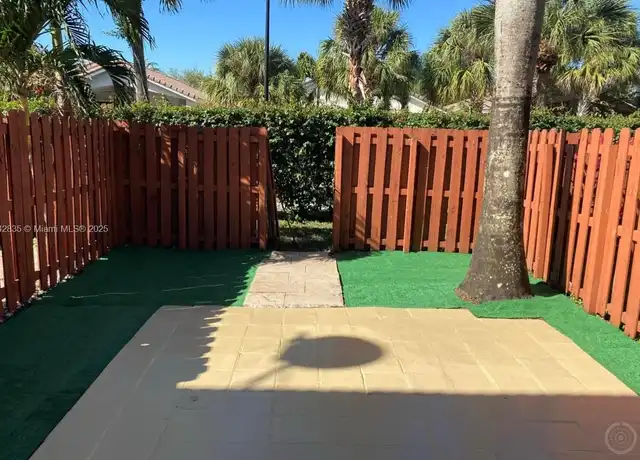 Property at 5470 NW 107th Ave #805, Doral, FL, 33178, 3 beds, 2.5 baths, [object Object]