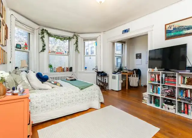 Property at 118 Riverway, Boston, MA, 02215, 0 beds, 1 bath, [object Object]