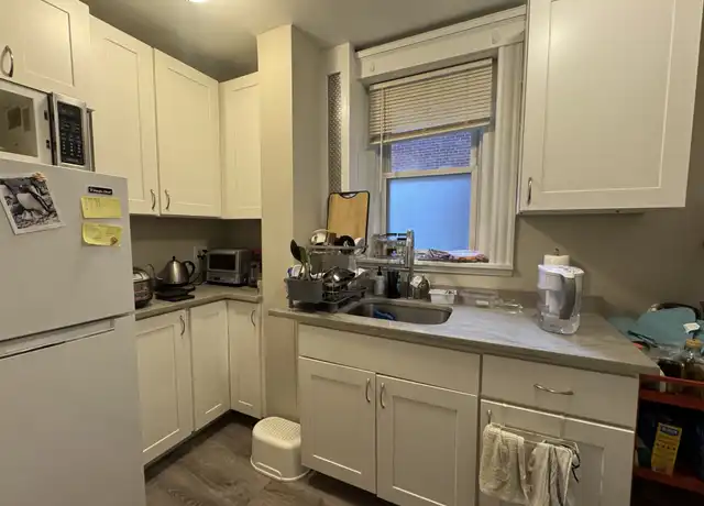 Property at 6 Craigie Cir Unit 4, Cambridge, MA, 02138, 1 bed, 1 bath, [object Object]
