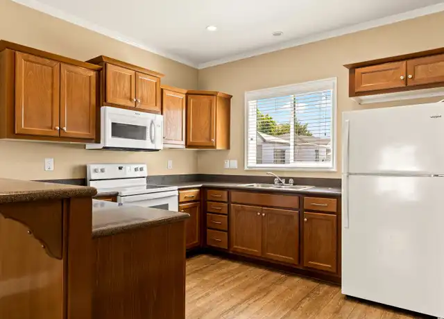 Property at 236 Smalley Ave Unit 236, Hayward, CA, 94541, 2 beds, 1 bath, [object Object]