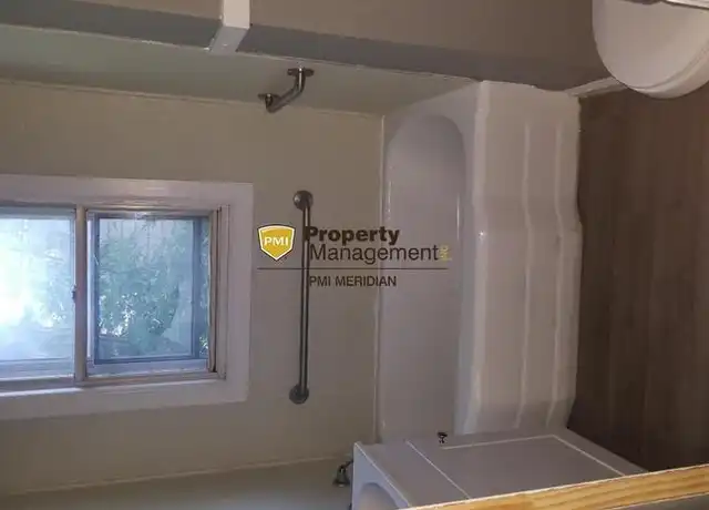 Property at 3719 Hillside Ave, Indianapolis, IN, 46218, 1 bed, 1 bath, [object Object]