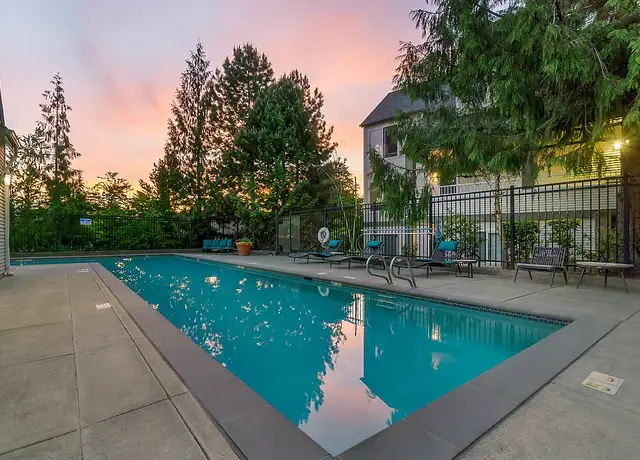 Photo of 22500 SE 56th St, Issaquah, WA 98029