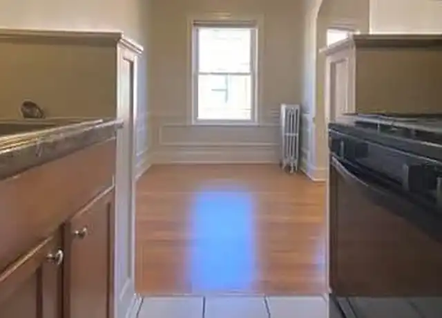 Property at 1261 W Argyle St, Chicago, IL, 60640, 0-1 beds, 1 bath, [object Object]