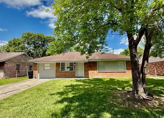 Property at 5711 Peacock St, Houston, TX, 77033, 4 beds, 1 bath, [object Object]