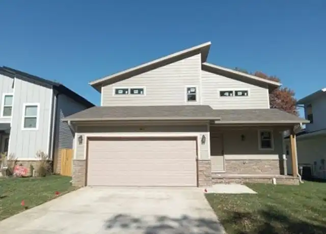 Property at 1229 E Paragon, Springfield, MO, 65803, 3 beds, 2.5 baths, [object Object]