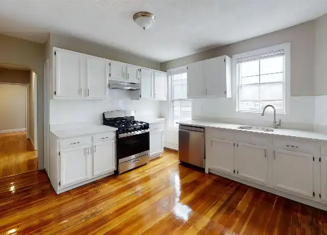 Property at 20 Kelley Ct, Brighton, MA, 02135, 2 beds, 1 bath, [object Object]