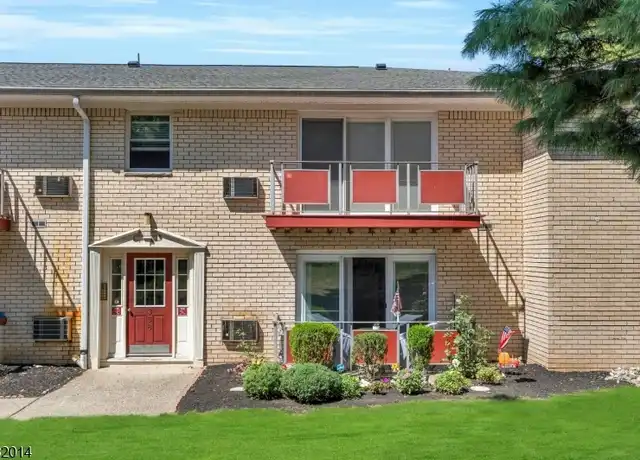 Property at 358 Hoover Ave, Bloomfield, NJ, 07003, 2 beds, 1 bath, [object Object]