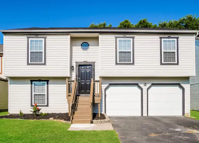 Property at 3253 Saint Bernard Cir, Columbus, OH, 43232, 3 beds, 3 baths, [object Object]