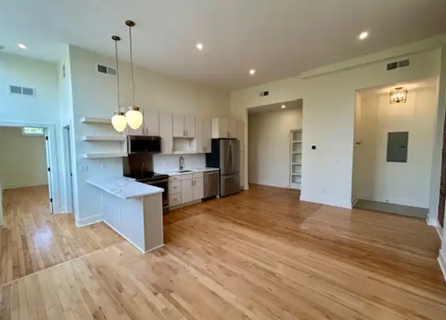 Property at 1810 Sils Ave Unit 307, Louisville, KY, 40205, 2 beds, 1.5 baths, [object Object]