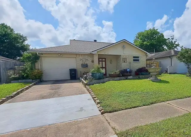 Property at 10710 Parkland Woods Dr, Sugar Land, TX, 77498, 2 beds, 1 bath, [object Object]