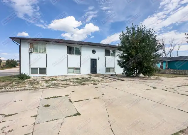 Property at 6605 Robin Dr Unit B, Gillette, WY, 82718, 2 beds, 1 bath, [object Object]