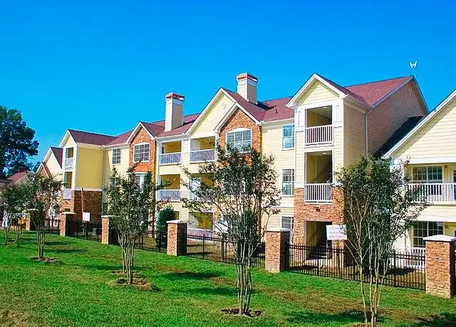 Property at The Regent Apartment Homes - 2750 Millerville Rd, Baton Rouge, LA, 70816, 1-2 bed, 1-2 bath, [object Object]