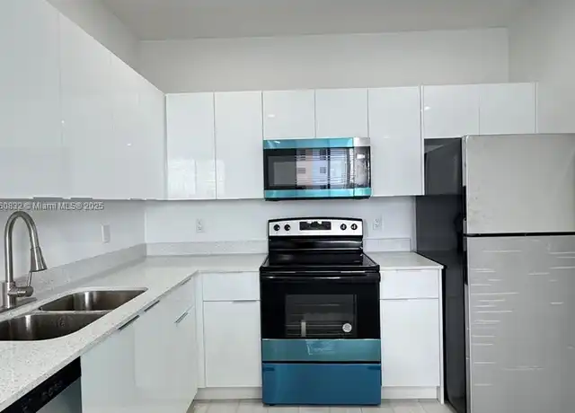 Property at 909 E 24th St Unit 401, Hialeah, FL, 33013, 2 beds, 2 baths, [object Object]