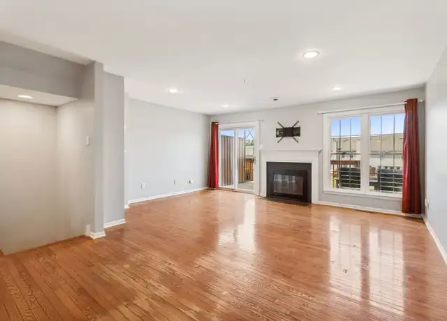 Property at 1422 Stirling Ct, Phoenixville, PA, 19460, 3 beds, 2.5 baths, [object Object]