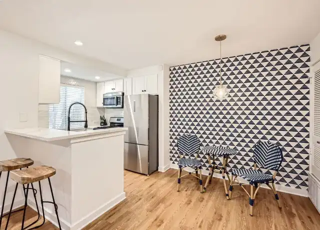 Property at 3601 Menchaca Rd #110, Austin, TX, 78704, 2 beds, 1 bath, [object Object]