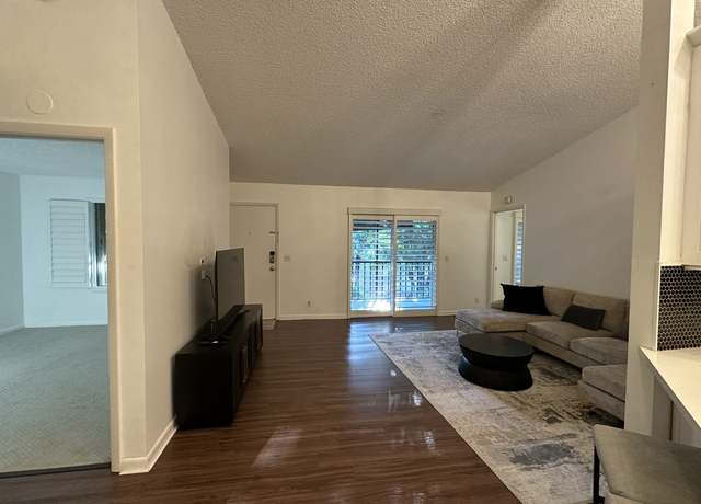 Photo of 6520 Chasewood Dr Unit G, Jupiter, FL 33458
